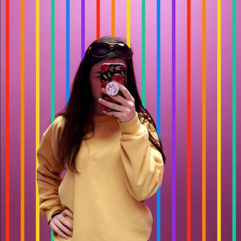 Meet your Posher, Alyssa